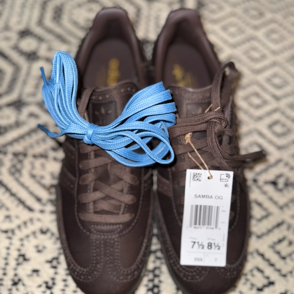 Adidas Samba OG Brown Sneakers - Picture 4 of 5